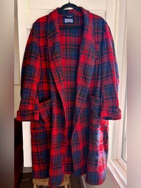 Vintage Pendleton Red & Navy Plaid Wool Robe